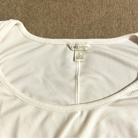 Off White Ruffle Sleeves Top - Picture 4 of 5